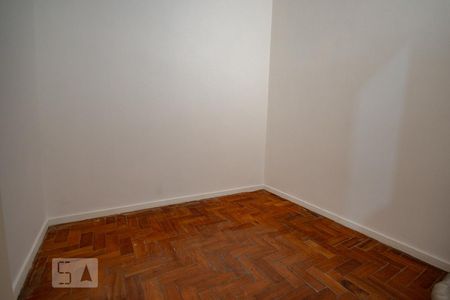 Apartamento para alugar com 120m², 3 quartos e 1 vaga Apartamento para alugar com 120m², 3 quartos e 1 vagaQuarto de Serviço