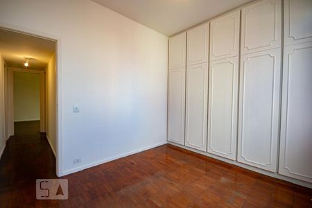 Apartamento para alugar com 120m², 3 quartos e 1 vaga Apartamento para alugar com 120m², 3 quartos e 1 vagaQuarto 2