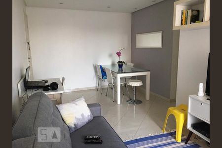Sala de apartamento para alugar com 2 quartos, 54m² em Vila Gumercindo, São Paulo