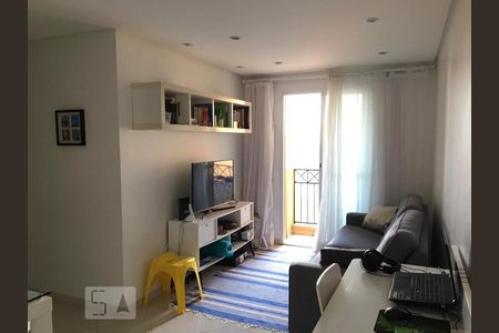 Sala de apartamento para alugar com 2 quartos, 54m² em Vila Gumercindo, São Paulo