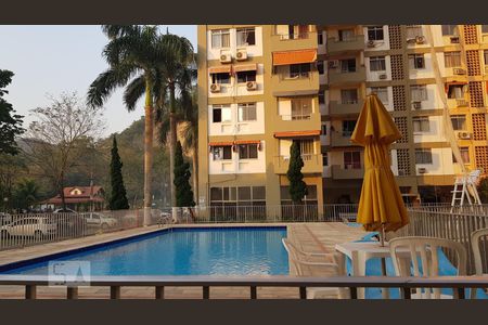 Apartamento à venda com 68m², 2 quartos e sem vaga Apartamento à venda com 68m², 2 quartos e sem vagaÁrea comum - Piscina