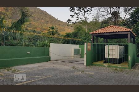 Apartamento à venda com 68m², 2 quartos e sem vaga Apartamento à venda com 68m², 2 quartos e sem vagaÁrea Comum - Baia de Lavar Carro e Gerador