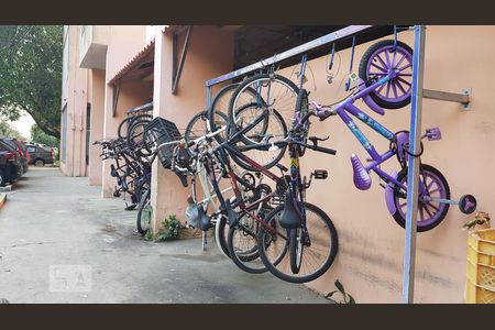 Apartamento à venda com 68m², 2 quartos e sem vaga Apartamento à venda com 68m², 2 quartos e sem vagaÁrea Comum - Bicicletário