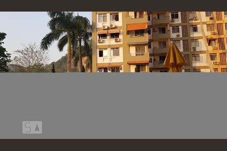 Apartamento à venda com 68m², 2 quartos e sem vaga