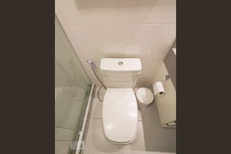 Apartamento para alugar com 92m², 2 quartos e 2 vagas Apartamento para alugar com 92m², 2 quartos e 2 vagasBanheiro