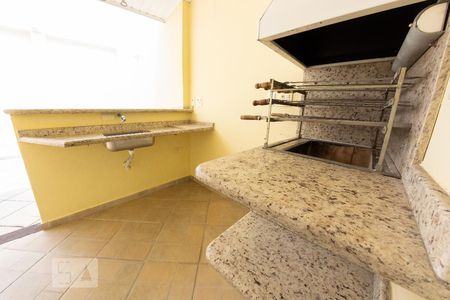 Casa à venda com 350m², 4 quartos e 3 vagasChurrasqueira