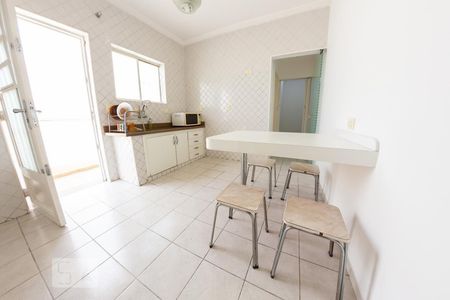 Casa à venda com 350m², 4 quartos e 3 vagasCozinha