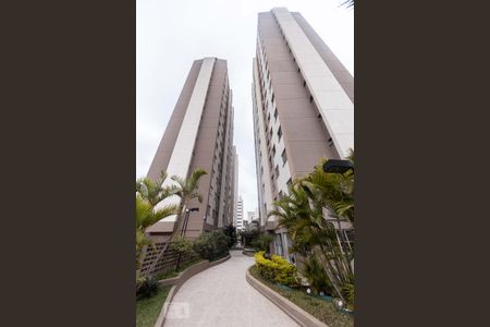 Apartamento para alugar com 68m², 2 quartos e 1 vaga Apartamento para alugar com 68m², 2 quartos e 1 vagaFachada