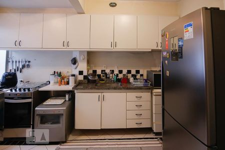 Apartamento à venda com 90m², 2 quartos e sem vagaCozinha