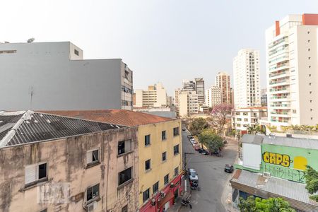 Sala - vista de apartamento para alugar com 1 quarto, 42m² em Pinheiros, São Paulo