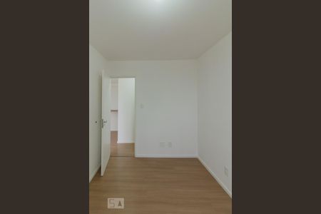 Quarto 01 de apartamento à venda com 2 quartos, 48m² em Parque João Ramalho, Santo André