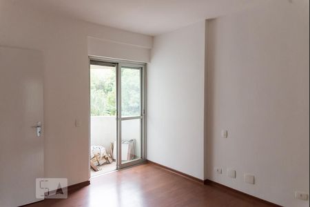 Apartamento para alugar com 120m², 3 quartos e 1 vagaSuíte