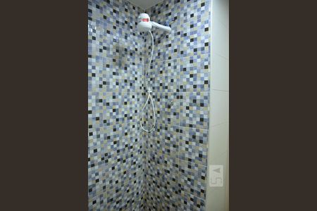 Banheiro de kitnet/studio para alugar com 1 quarto, 32m² em Centro, Rio de Janeiro