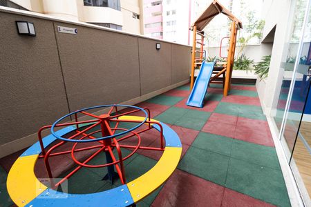 Apartamento para alugar com 91m², 3 quartos e 2 vagasPlayground