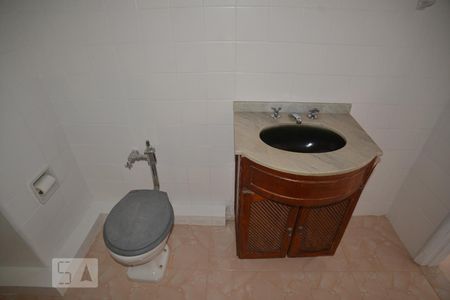 Banheiro de apartamento à venda com 1 quarto, 24m² em Centro, Rio de Janeiro