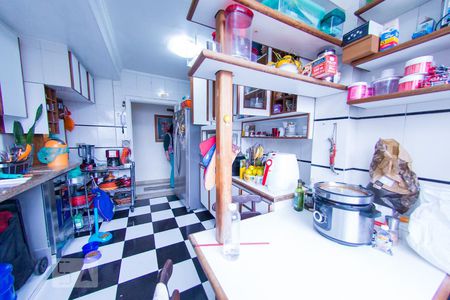 Apartamento à venda com 98m², 2 quartos e 1 vagaCozinha