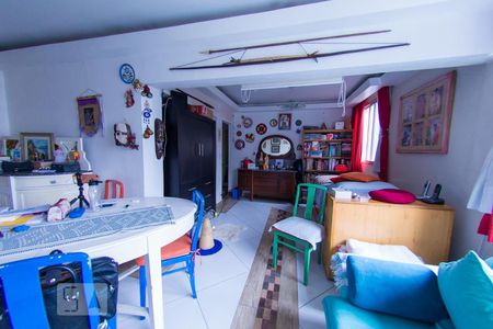 Sala de apartamento à venda com 2 quartos, 98m² em Cerqueira César, São Paulo