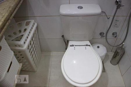 Apartamento à venda com 380m², 5 quartos e 5 vagasBanheiro Social