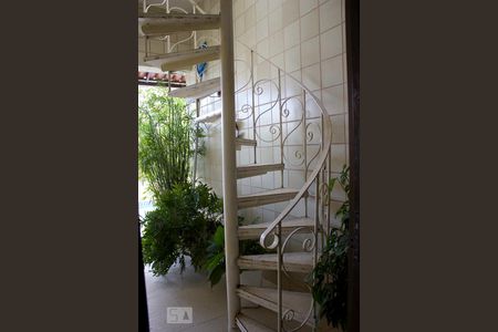 Apartamento à venda com 380m², 5 quartos e 5 vagasAcesso a parte Superior