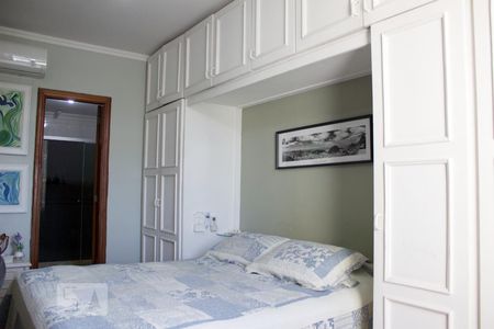 Apartamento à venda com 380m², 5 quartos e 5 vagasSuíte 1