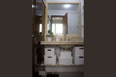 Apartamento à venda com 380m², 5 quartos e 5 vagasBanheiro Social