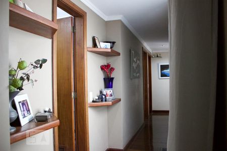 Apartamento à venda com 380m², 5 quartos e 5 vagasCorredor