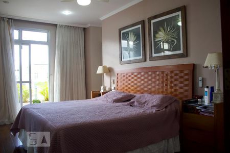 Apartamento à venda com 380m², 5 quartos e 5 vagasSuíte 2