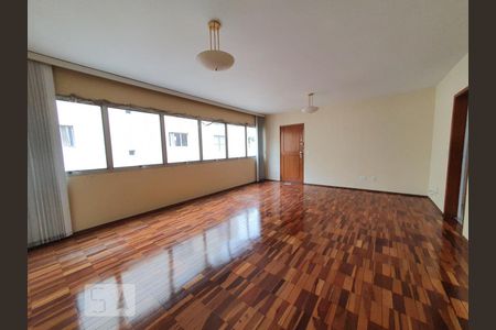 Sala de apartamento para alugar com 3 quartos, 120m² em Perdizes, São Paulo