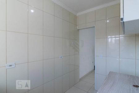 Casa para alugar com 58m², 2 quartos e 2 vagas Casa para alugar com 58m², 2 quartos e 2 vagasCozinha