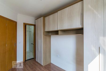 Quarto 1 Suite de casa para alugar com 2 quartos, 58m² em Vila Pires, Santo André