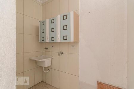 Casa para alugar com 58m², 2 quartos e 2 vagas Casa para alugar com 58m², 2 quartos e 2 vagasÁrea de Serviço