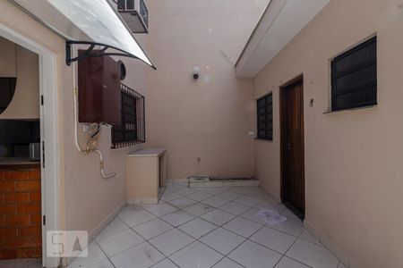 Casa à venda com 210m², 3 quartos e 4 vagasQuintal 