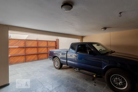 Casa à venda com 210m², 3 quartos e 4 vagasGaragem 