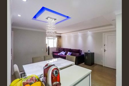 Apartamento à venda com 3 quartos, 62m² em Jardim Santa Emília, São Paulo