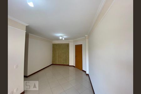 Apartamento à venda com 72m², 2 quartos e 1 vagaSala