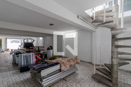 Casa à venda com 214m², 3 quartos e 5 vagasGaragem 