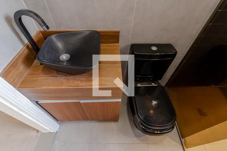 Casa à venda com 214m², 3 quartos e 5 vagasBanheiro 