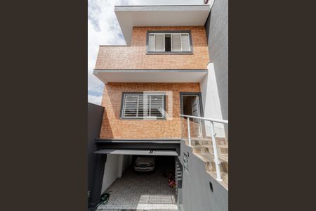 Casa à venda com 214m², 3 quartos e 5 vagasFachada 