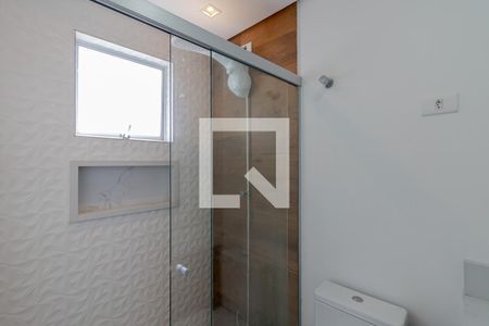 Casa à venda com 214m², 3 quartos e 5 vagasBanheiro da Suíte 