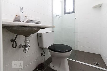 Banheiro de apartamento para alugar com 2 quartos, 70m² em Vila Gomes Cardim, São Paulo