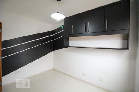 Apartamento para alugar com 74m², 2 quartos e 1 vagaQuarto 1