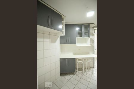 Apartamento para alugar com 74m², 2 quartos e 1 vagaCozinha
