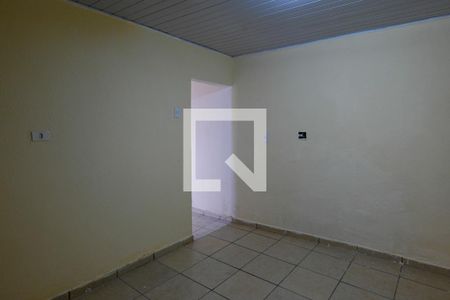 Quarto de casa para alugar com 1 quarto, 40m² em Vila Santo Estéfano, São Paulo
