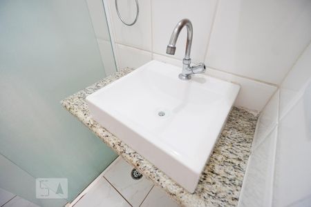 Detalhe banheiro de apartamento para alugar com 3 quartos, 60m² em Vila Bela, São Paulo