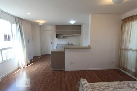 Sala de apartamento para alugar com 2 quartos, 60m² em Água Verde, Curitiba