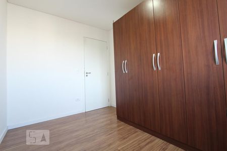 Quarto 2 de apartamento para alugar com 2 quartos, 60m² em Água Verde, Curitiba