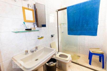 Casa à venda com 330m², 4 quartos e sem vagaBanheiro da Suíte 2