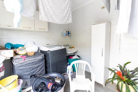 Casa à venda com 330m², 4 quartos e sem vagaÁrea de Serviço