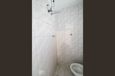 Banheiro de casa para alugar com 1 quarto, 60m² em Parque João Ramalho, Santo André