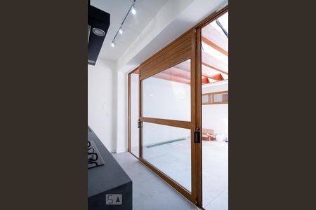 Casa à venda com 120m², 2 quartos e sem vaga Casa à venda com 120m², 2 quartos e sem vagaCozinha